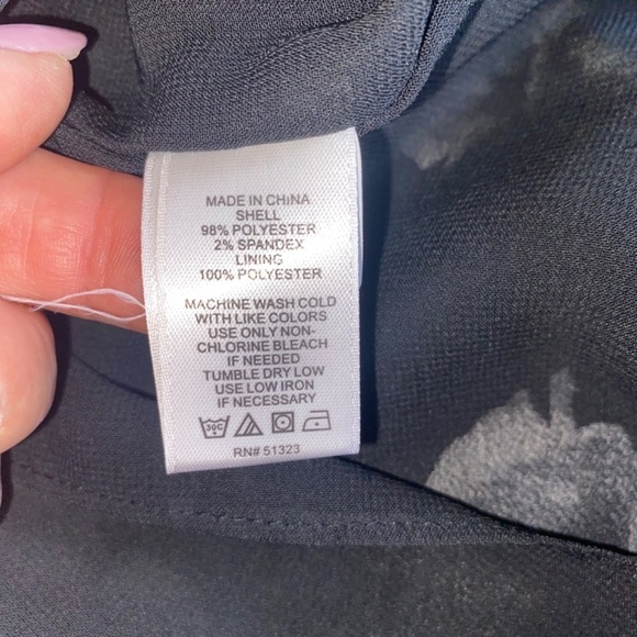 Cece size 10 black floral skirt - Picture 9 of 11